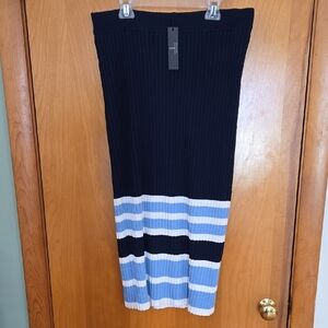 NWT T Tahari Ribbed-Knit Pencil Skirt - Size L - Navy, Blue and White
